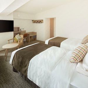 Deluxe Twin Room Non-Smoking House Keeping is Optional Additional Cost